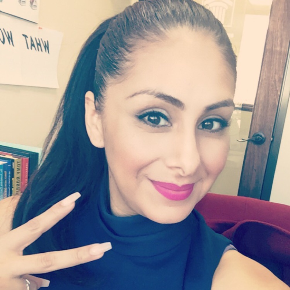 Meet your Posher, Maria